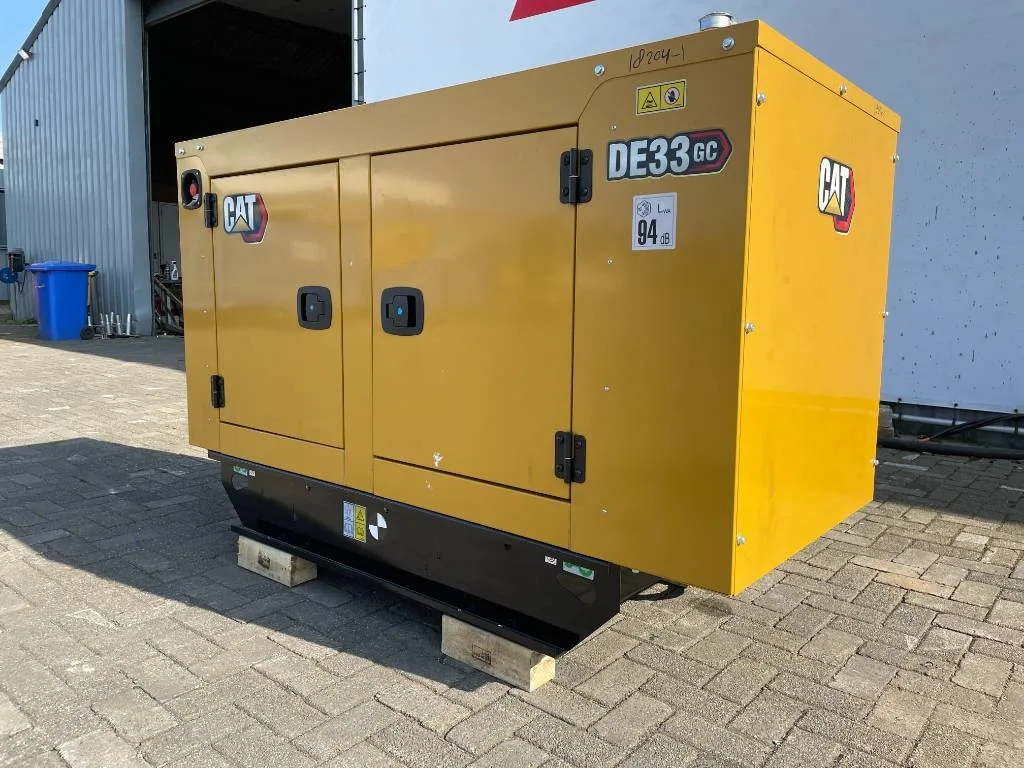 Groupe électrogène diesel Caterpillar 33 kVA triphasé – DE33GC