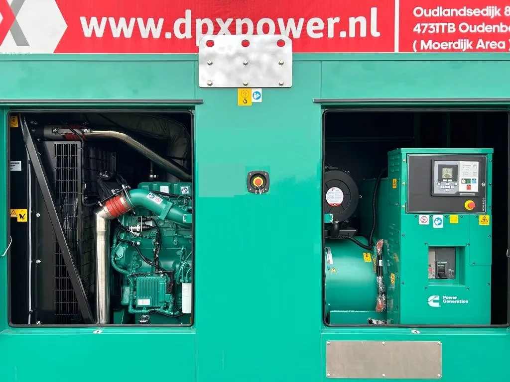 Groupe électrogène diesel Cummins 550 kVA triphasé – C550D5Q — vue 4