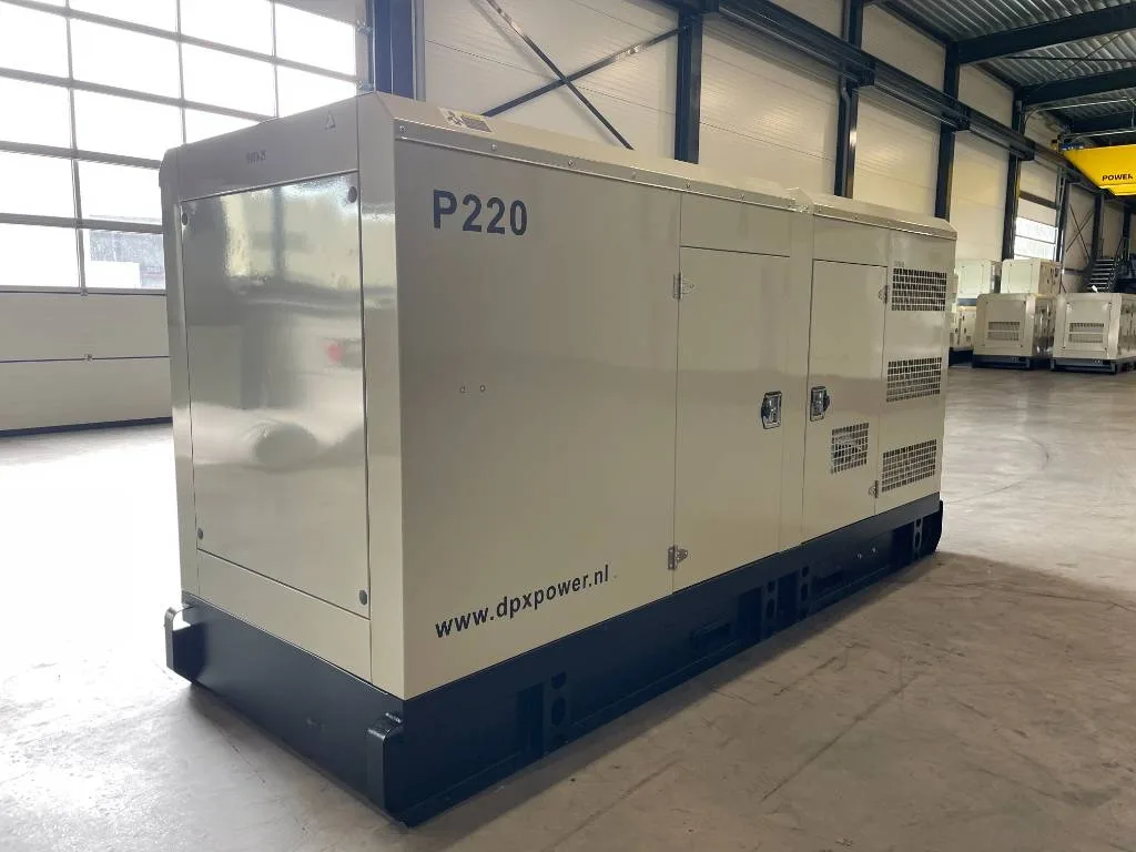 Groupe électrogène diesel Perkins 220 kVA triphasé – 1106A-70TAG4 — vue 3