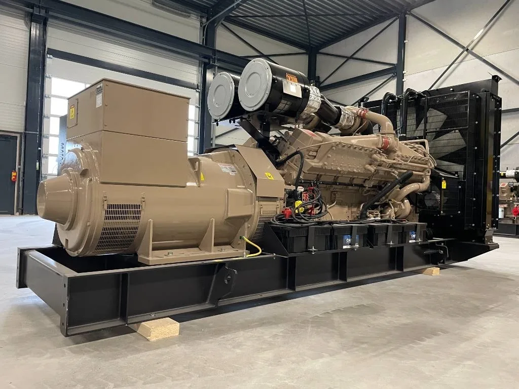 Groupe électrogène diesel Cummins 1 375 kVA triphasé – KTA50-G3 — vue 4