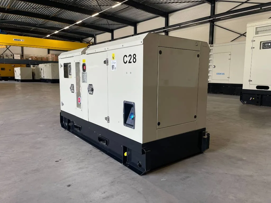 Groupe électrogène diesel Cummins 28 kVA triphasé – 4B3.9-G2 — vue 5