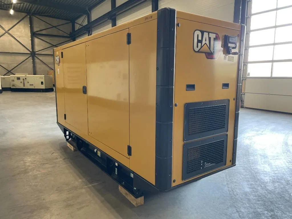 Groupe électrogène diesel Caterpillar 150 kVA triphasé – DE150E0 — vue 3