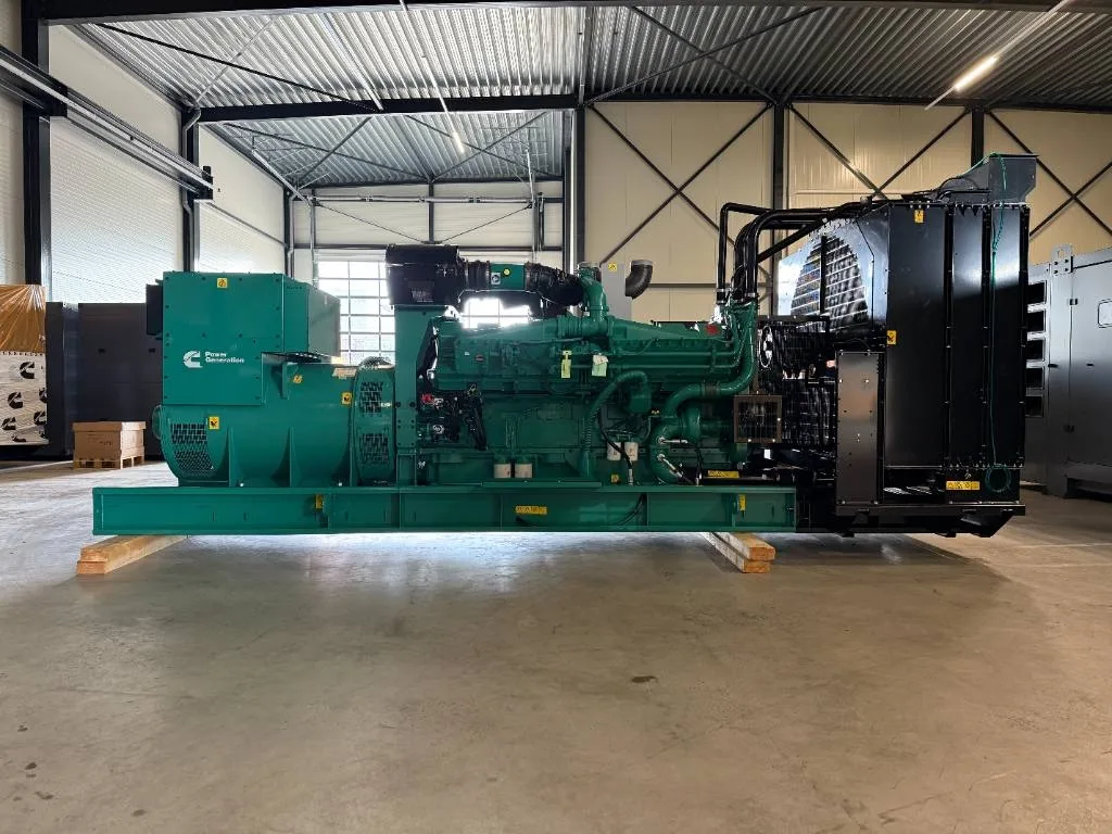 Groupe électrogène diesel Cummins 1 760 kVA triphasé – C1760D5 — vue 5