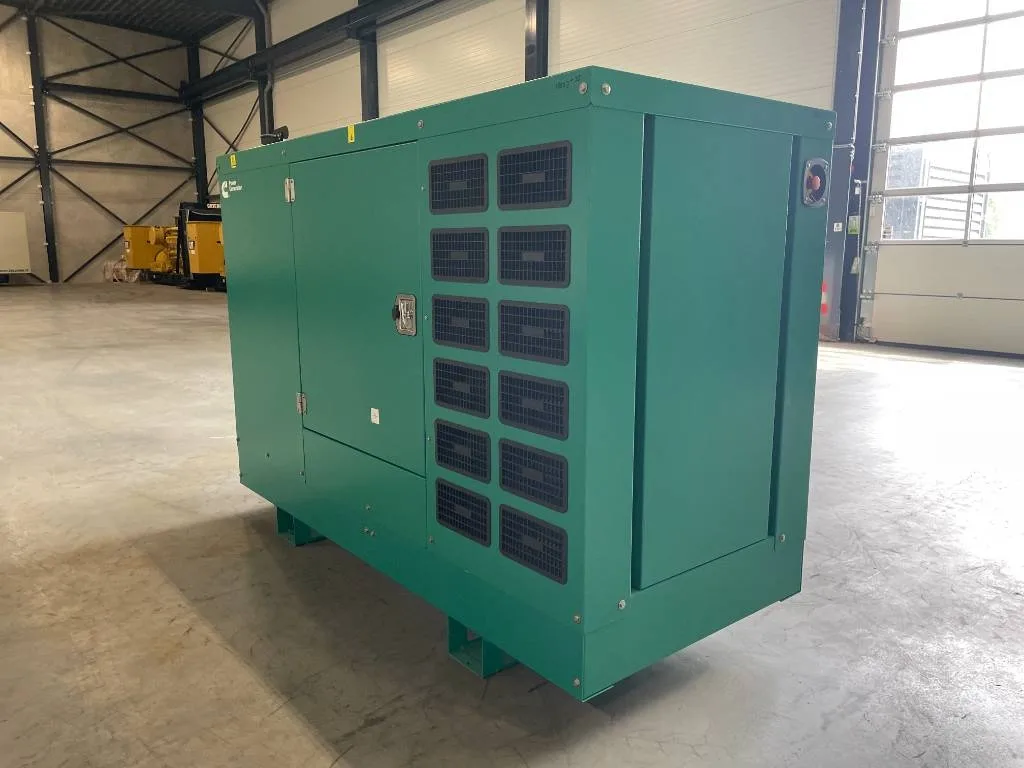 Groupe électrogène diesel Cummins 66 kVA triphasé – C66D5EQ — vue 3