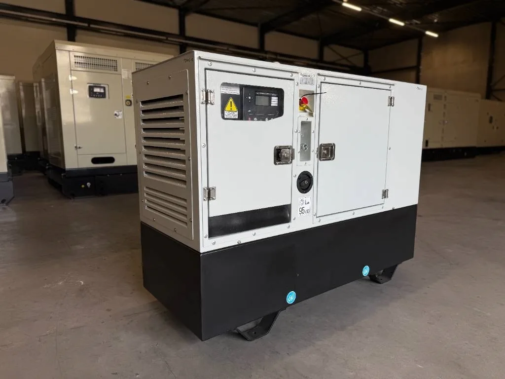 Groupe électrogène diesel Perkins 22 kVA triphasé – 404J-22G — vue 2