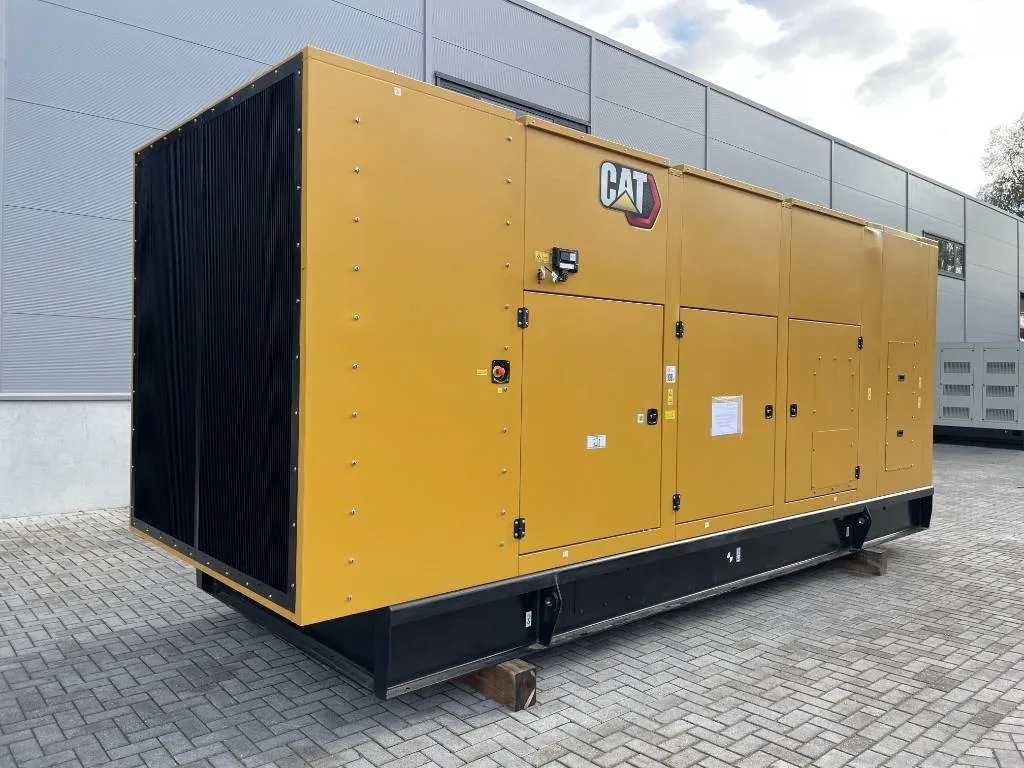 Groupe électrogène diesel Caterpillar 1 500 kVA triphasé – DE1500GC — vue 2