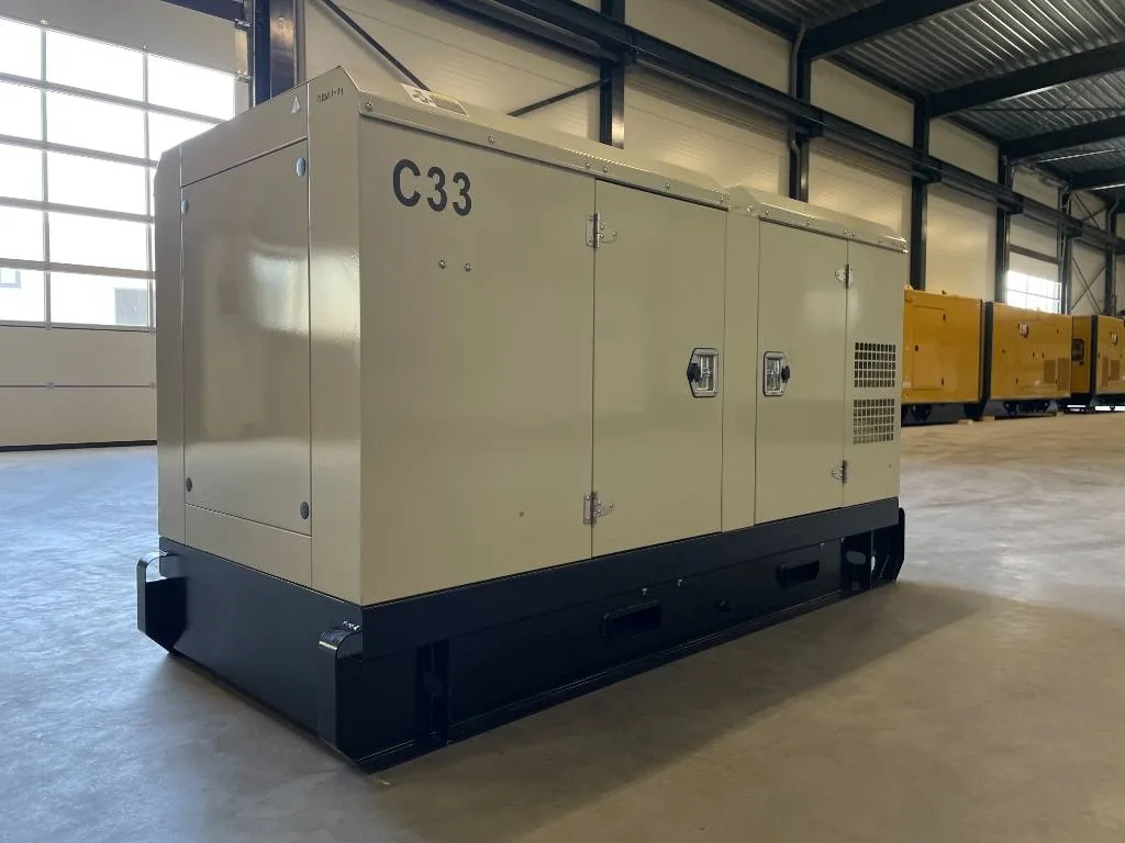 Groupe électrogène diesel Cummins 33 kVA triphasé – 4B3.9-G12 — vue 4