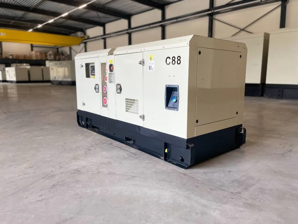 Groupe électrogène diesel Cummins 88 kVA triphasé – 4BTA3.9-G11 — vue 5