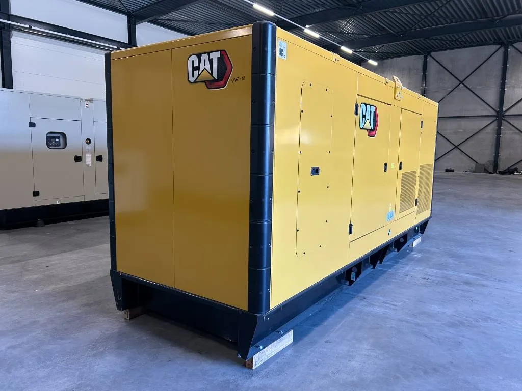 Groupe électrogène diesel Caterpillar 500 kVA triphasé – DE500E0 — vue 2