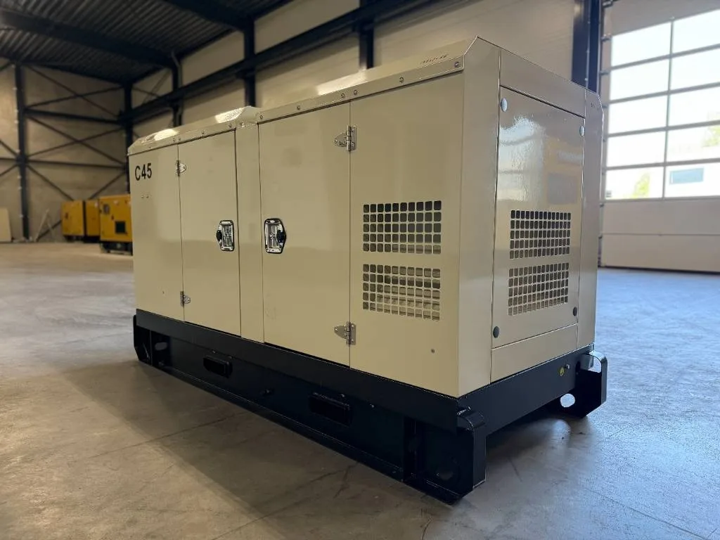 Groupe électrogène diesel Cummins 45 kVA triphasé – 4BT3.9-G2 — vue 3