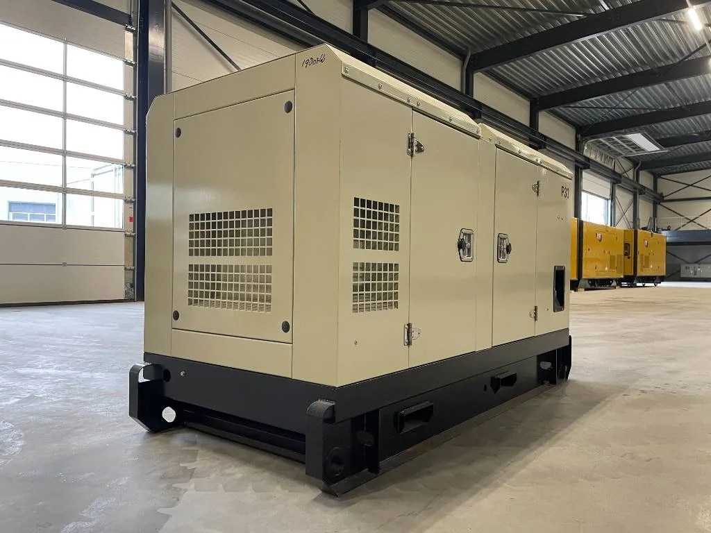 Groupe électrogène diesel Perkins 33 kVA triphasé – 1103A-33 — vue 4