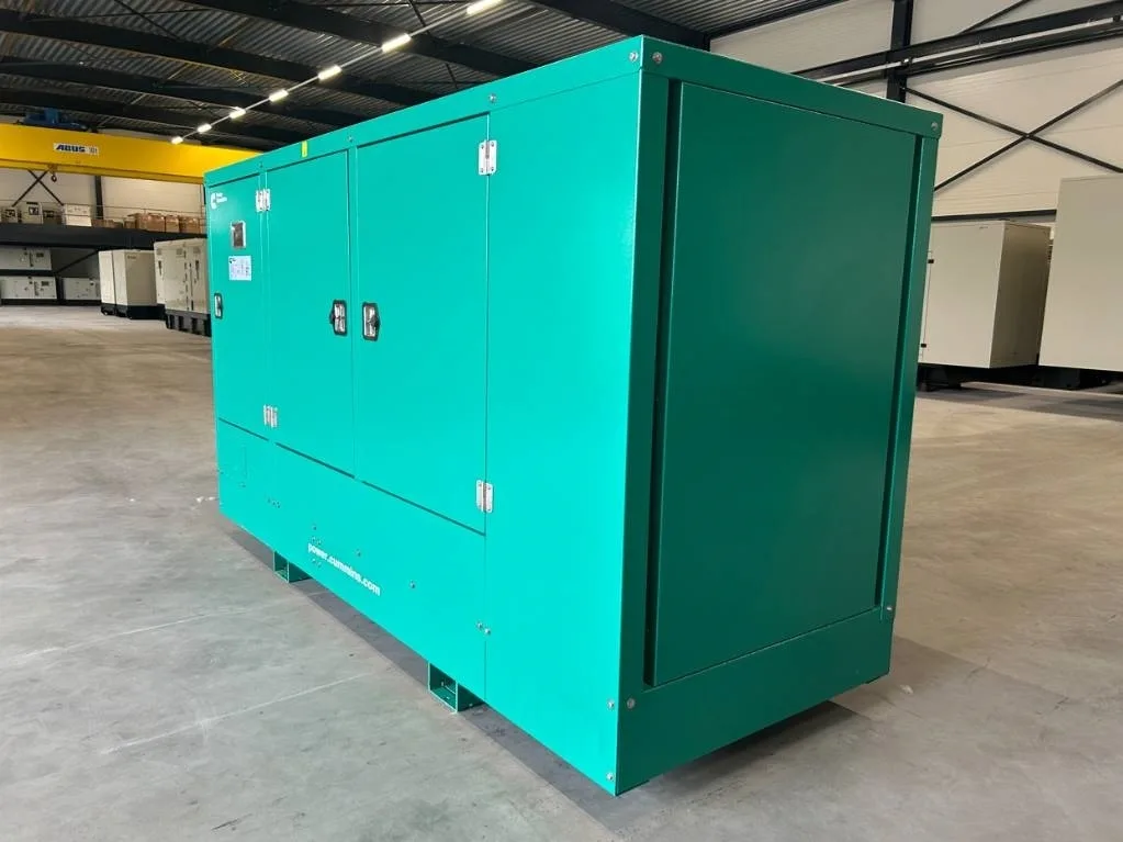 Groupe électrogène diesel Cummins 170 kVA triphasé – C170D5Q — vue 5