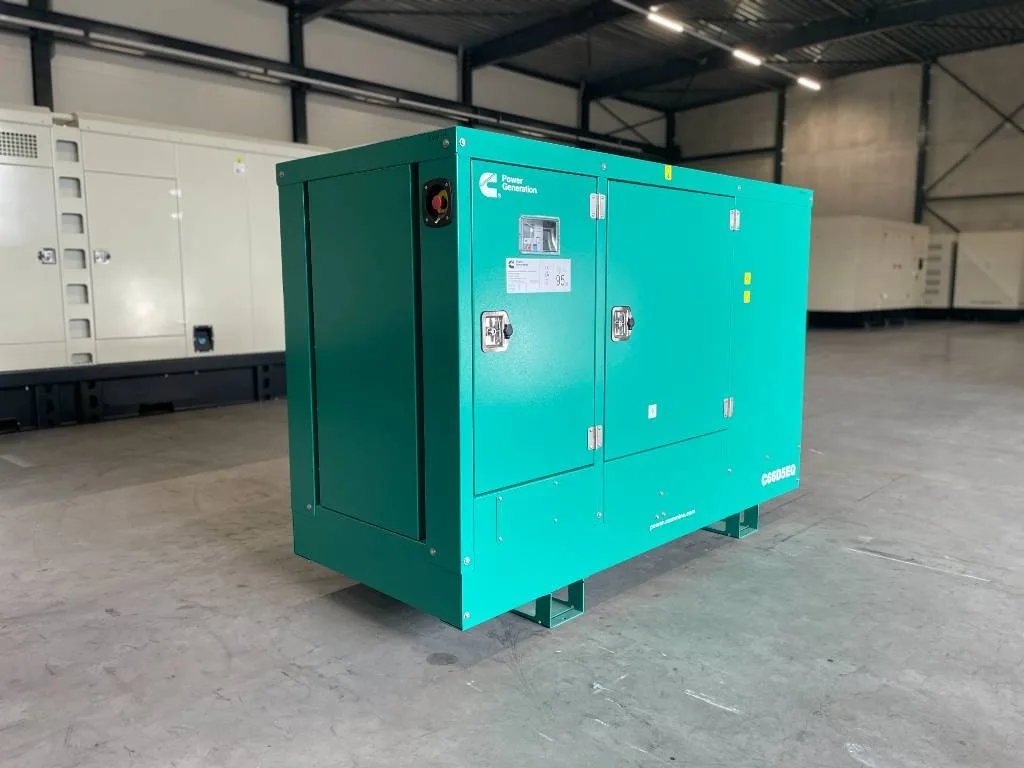 Groupe électrogène diesel Cummins 66 kVA triphasé – C66D5EQ — vue 2