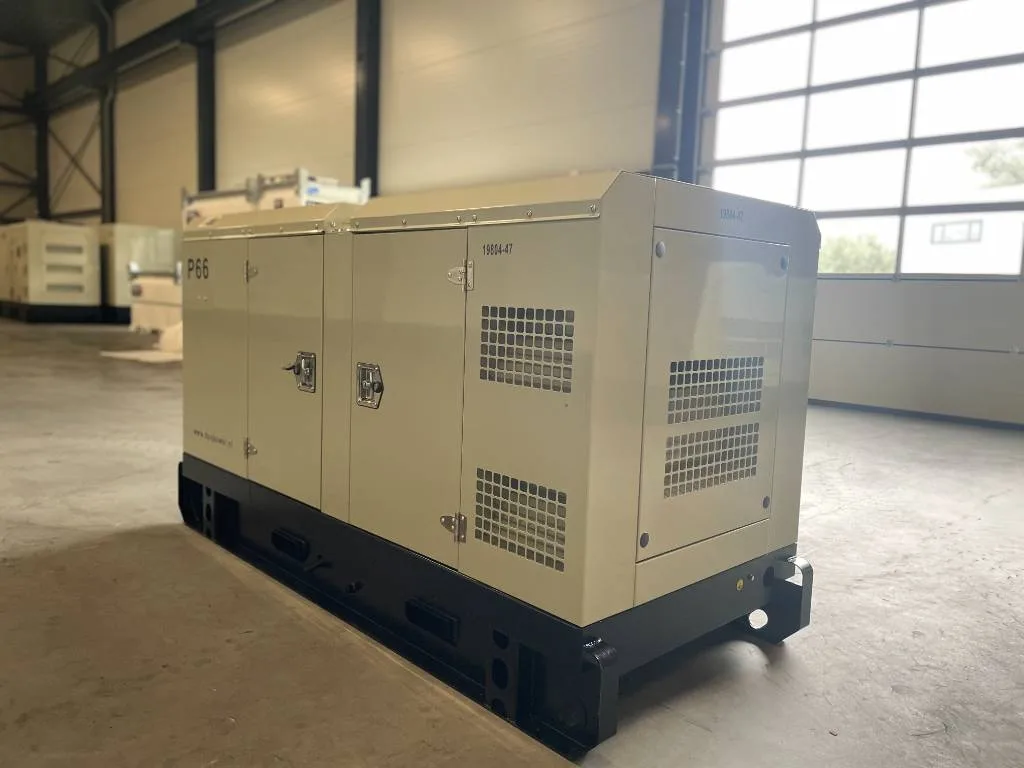 Groupe électrogène diesel Perkins 66 kVA triphasé – 1103A-33TG2 — vue 2
