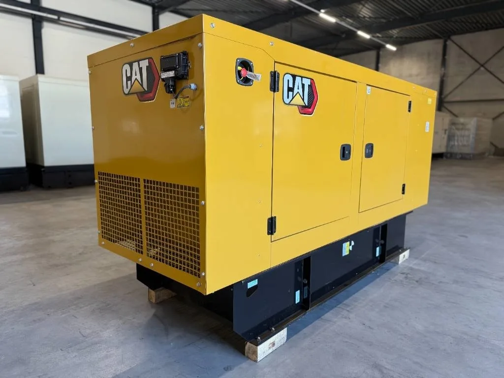 Groupe électrogène diesel Caterpillar 220 kVA triphasé – DE220GC — vue 2