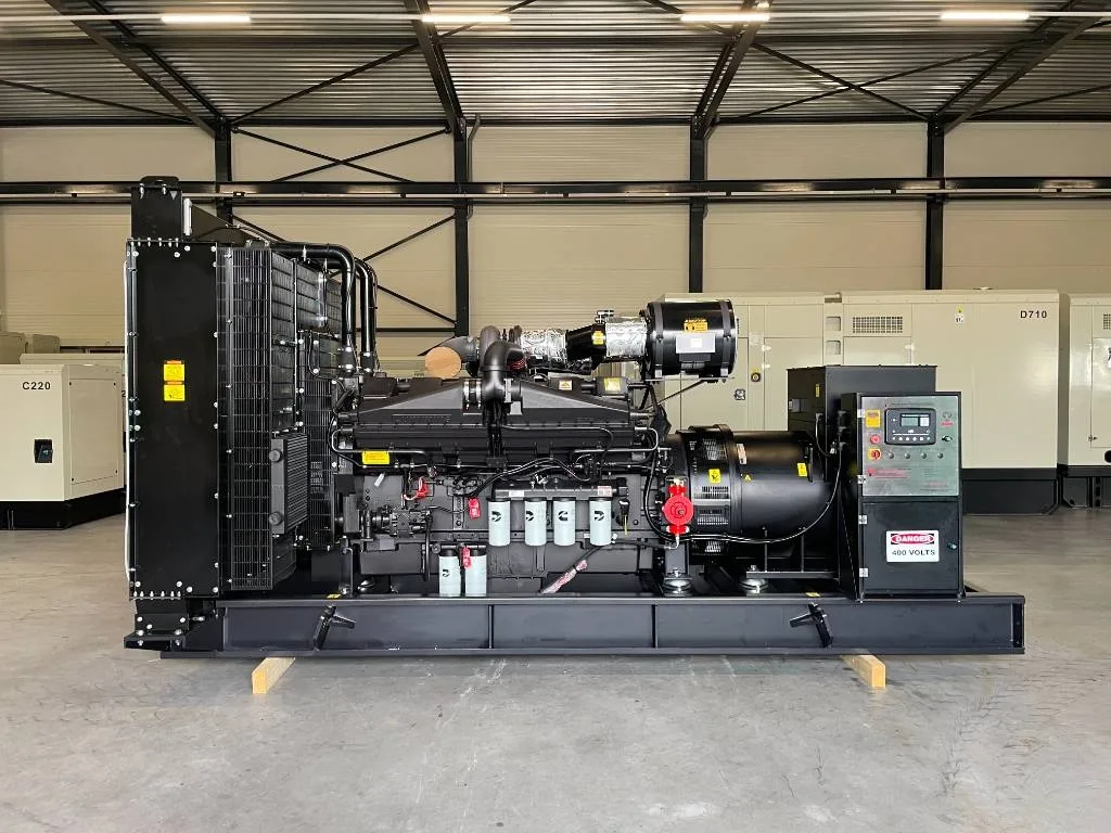 Groupe électrogène diesel Cummins 1 100 kVA triphasé – KTA38-G5