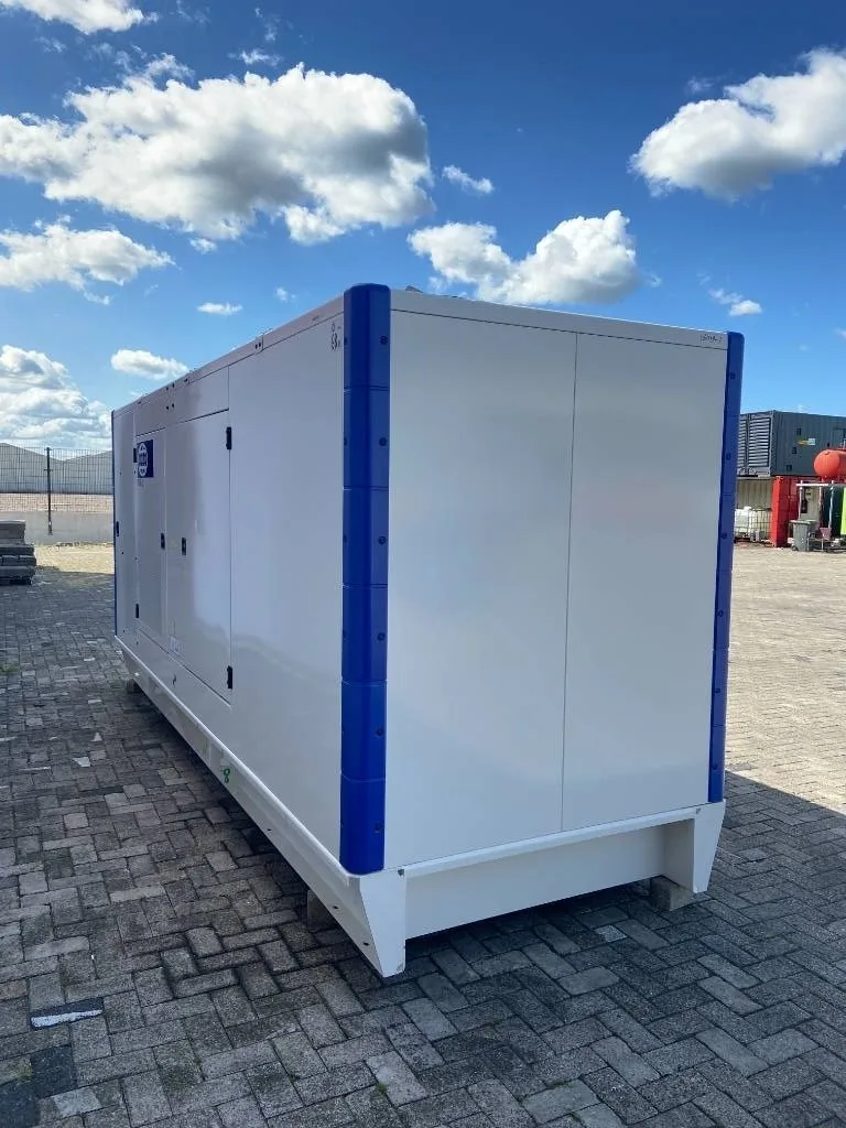 Groupe électrogène diesel FG Wilson 550 kVA triphasé – P550-3
