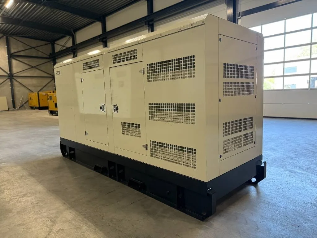 Groupe électrogène diesel Perkins 330 kVA triphasé – 1706A-E93TAG1 — vue 3
