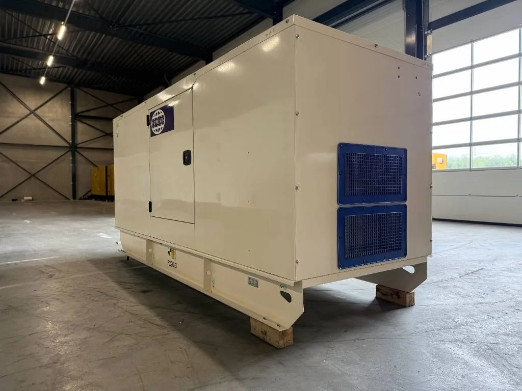 Groupe électrogène diesel FG Wilson 220 kVA triphasé – P220-3 — vue 3