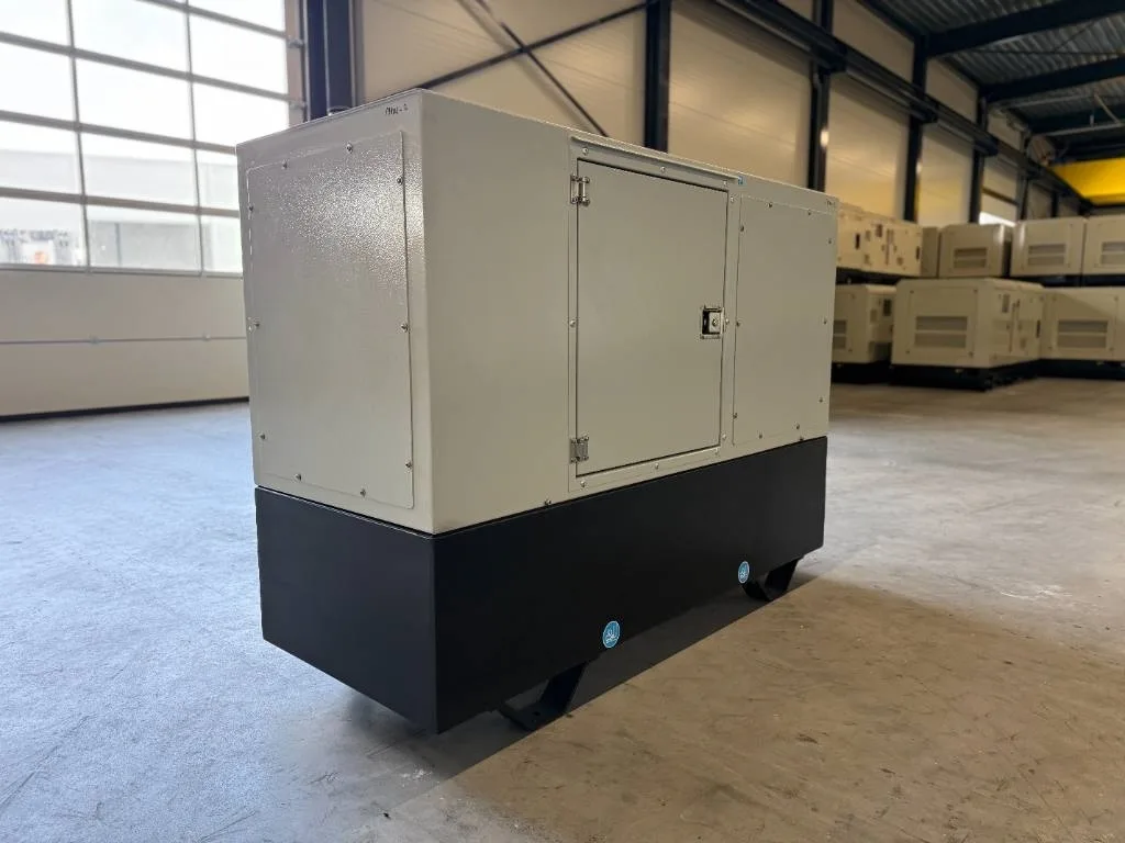 Groupe électrogène diesel Perkins 22 kVA triphasé – 404J-22G — vue 4