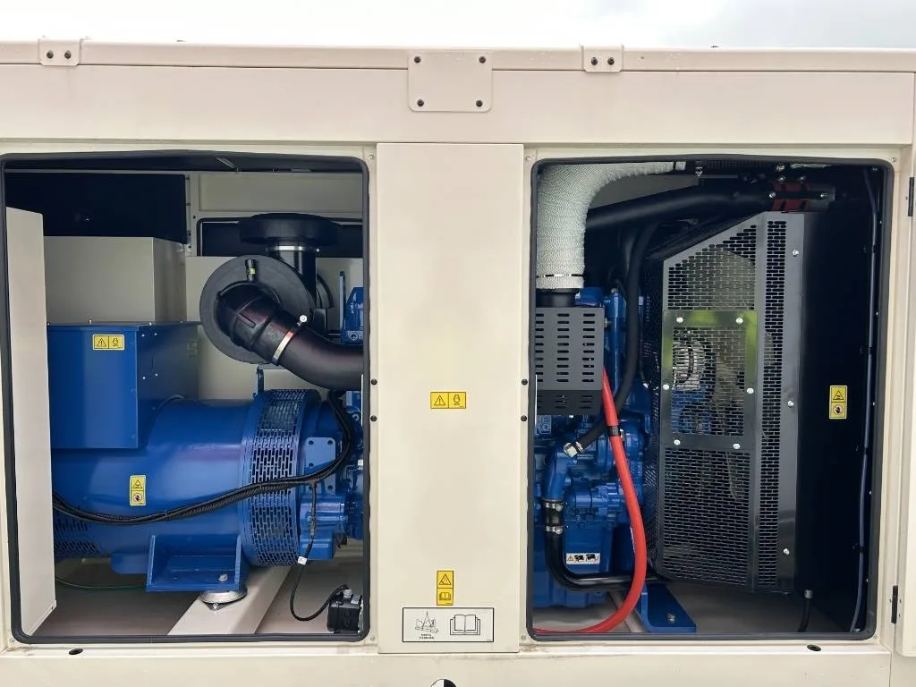 Groupe électrogène diesel FG Wilson 450 kVA triphasé – P450-3 — vue 3