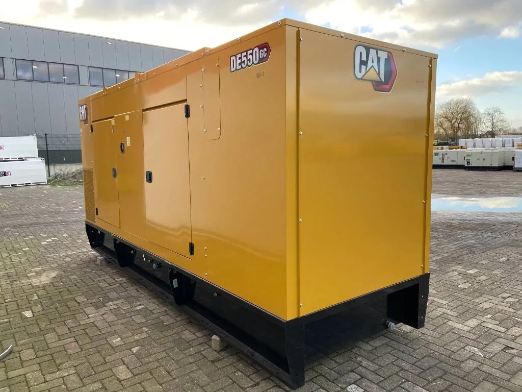 Groupe électrogène diesel Caterpillar 550 kVA triphasé – DE550GC