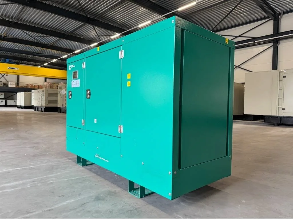 Groupe électrogène diesel Cummins 55 kVA triphasé – C55D5EQ — vue 5
