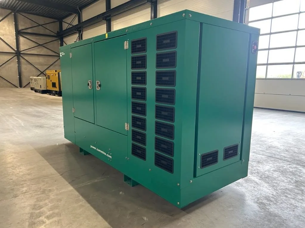Groupe électrogène diesel Cummins 170 kVA triphasé – C170D5Q — vue 3