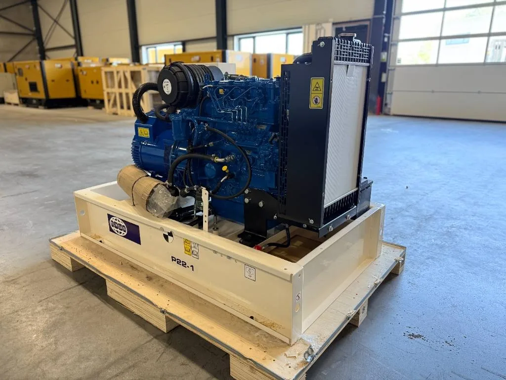 Groupe électrogène diesel FG Wilson 22 kVA triphasé – P22-1 — vue 3