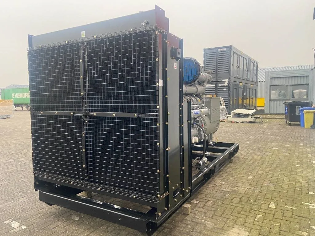 Groupe électrogène diesel Perkins 1 650 kVA triphasé – 4012-46TAG2A