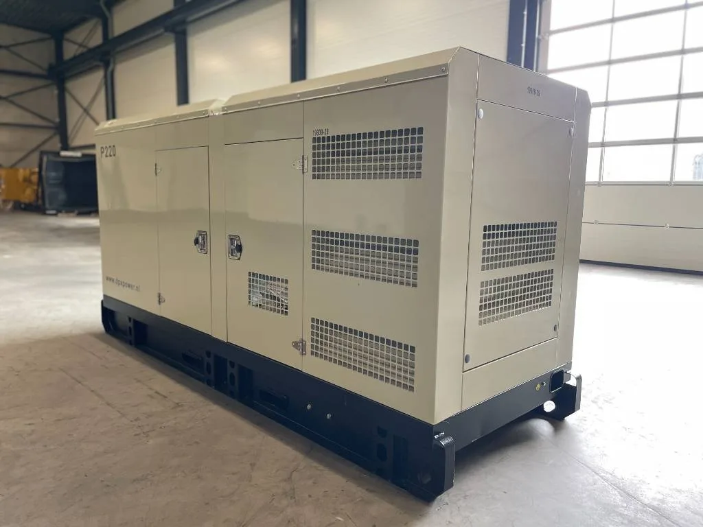 Groupe électrogène diesel Perkins 220 kVA triphasé – 1106A-70TAG4 — vue 2