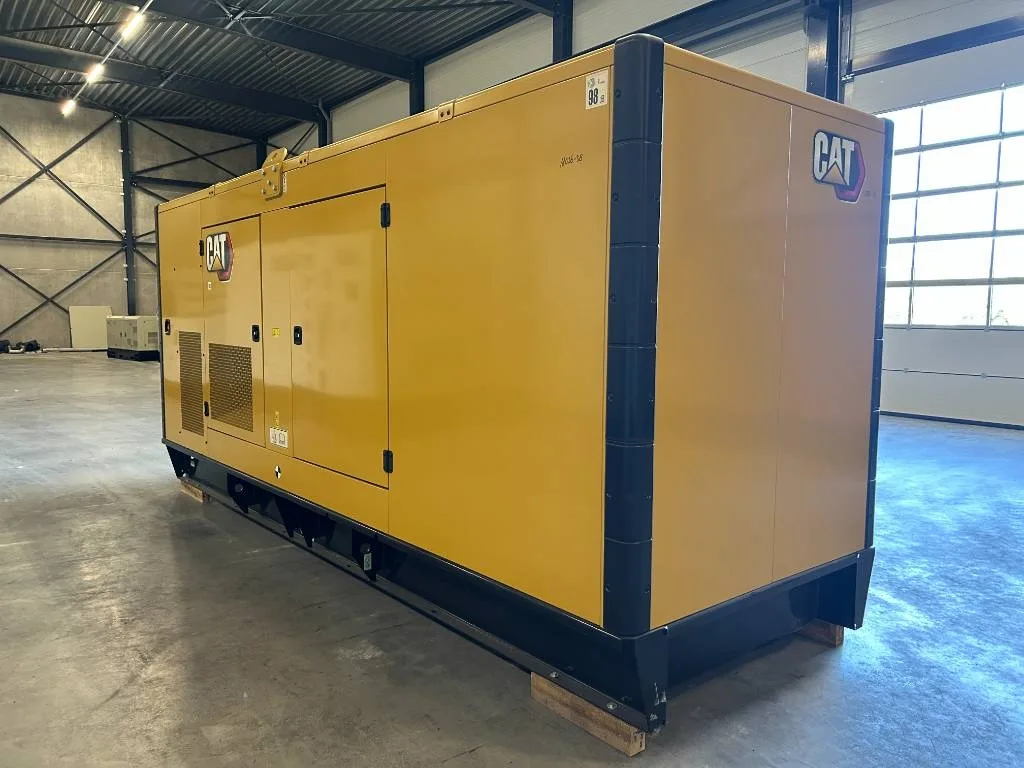Groupe électrogène diesel Caterpillar 500 kVA triphasé – DE500E0 — vue 3