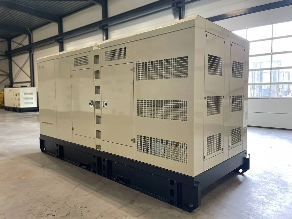 Groupe électrogène diesel Cummins 700 kVA triphasé – KTAA19-G6A — vue 2