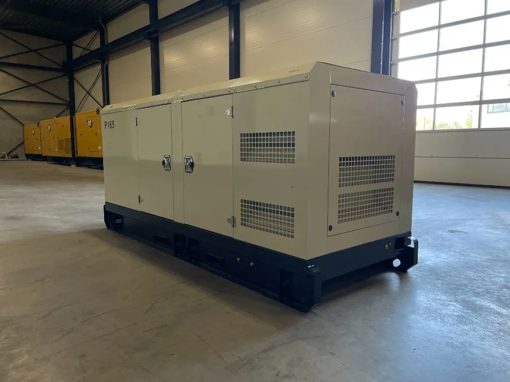 Groupe électrogène diesel Perkins 165 kVA triphasé – 1106A-70TAG2 — vue 3