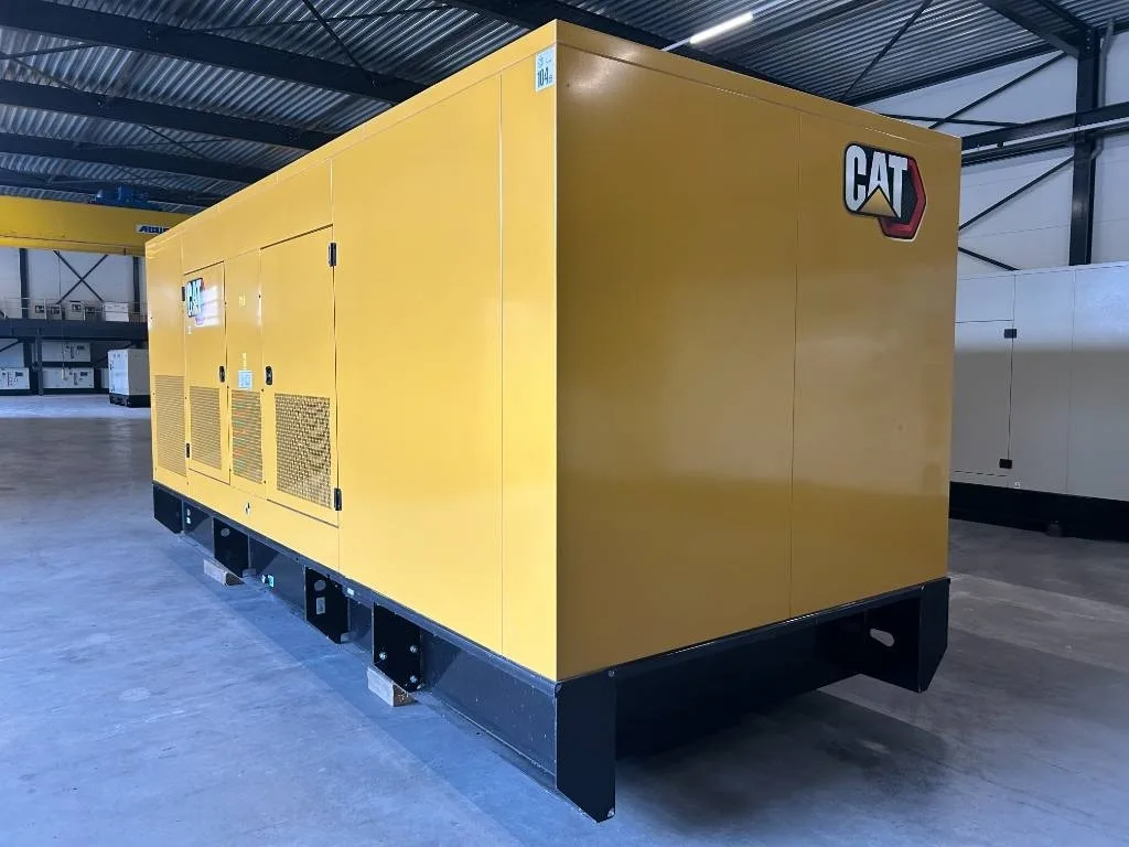 Groupe électrogène diesel Caterpillar 850 kVA triphasé – DE850E0 — vue 5
