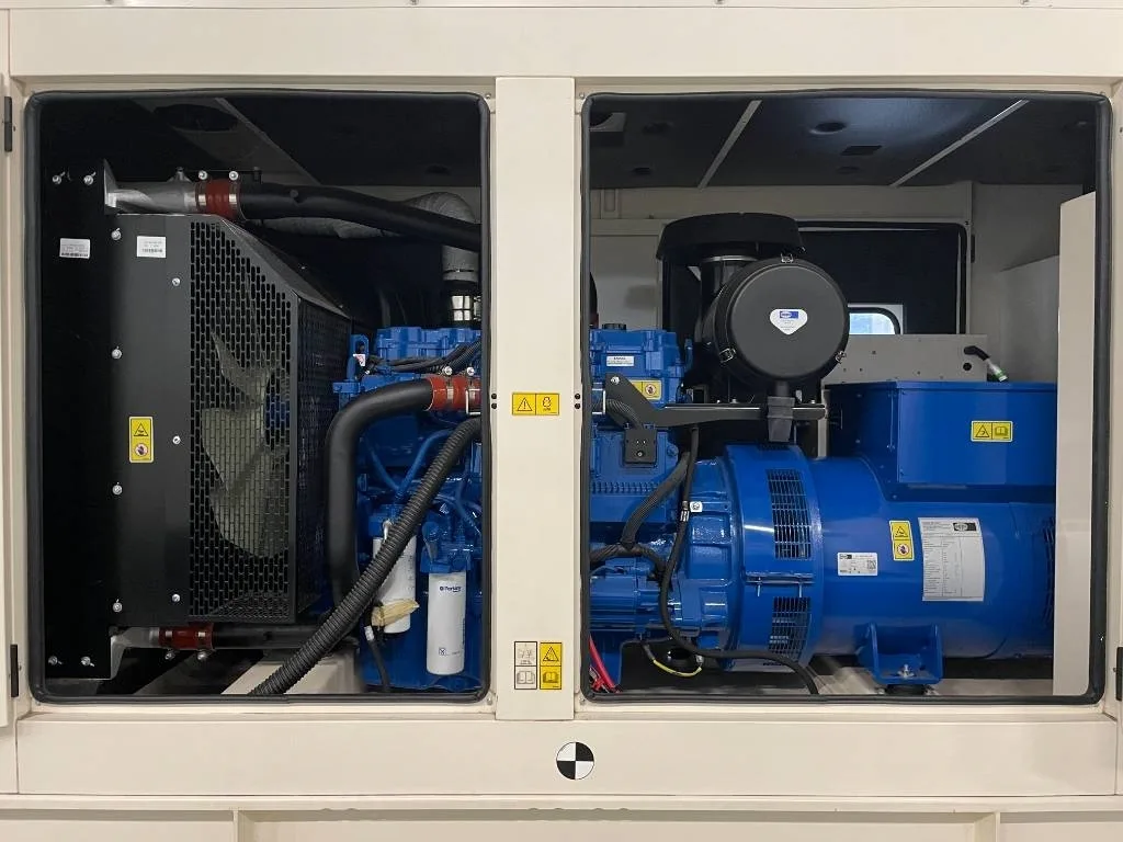 Groupe électrogène diesel FG Wilson 330 kVA triphasé – P330-5 — vue 5
