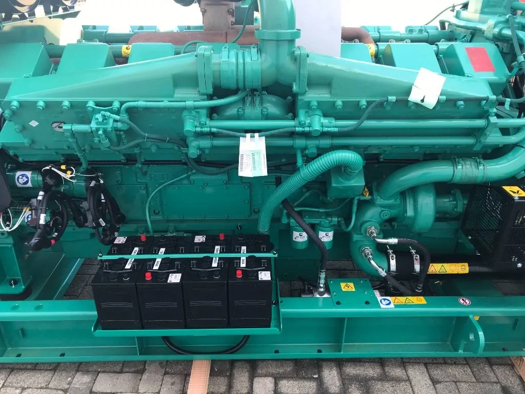 Groupe électrogène diesel Cummins 1 875 kVA triphasé – C1875D5 — vue 4