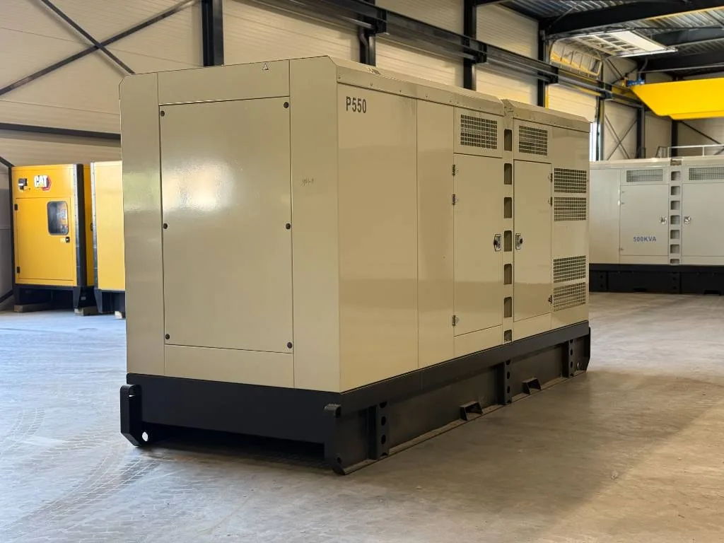 Groupe électrogène diesel Perkins 550 kVA triphasé – 2506C-E1STAG2 — vue 4