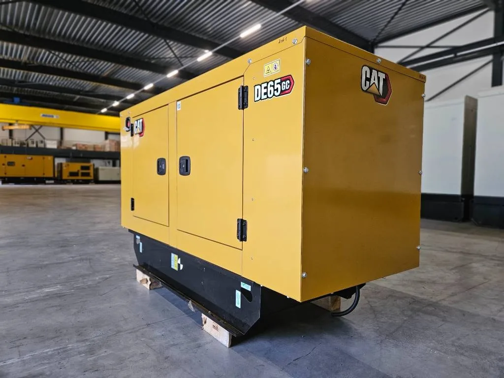 Groupe électrogène diesel Caterpillar 65 kVA triphasé – DE65GC — vue 5
