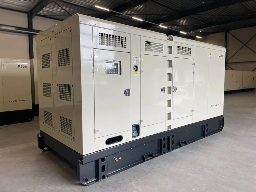 Groupe électrogène diesel Cummins 700 kVA triphasé – KTAA19-G6A